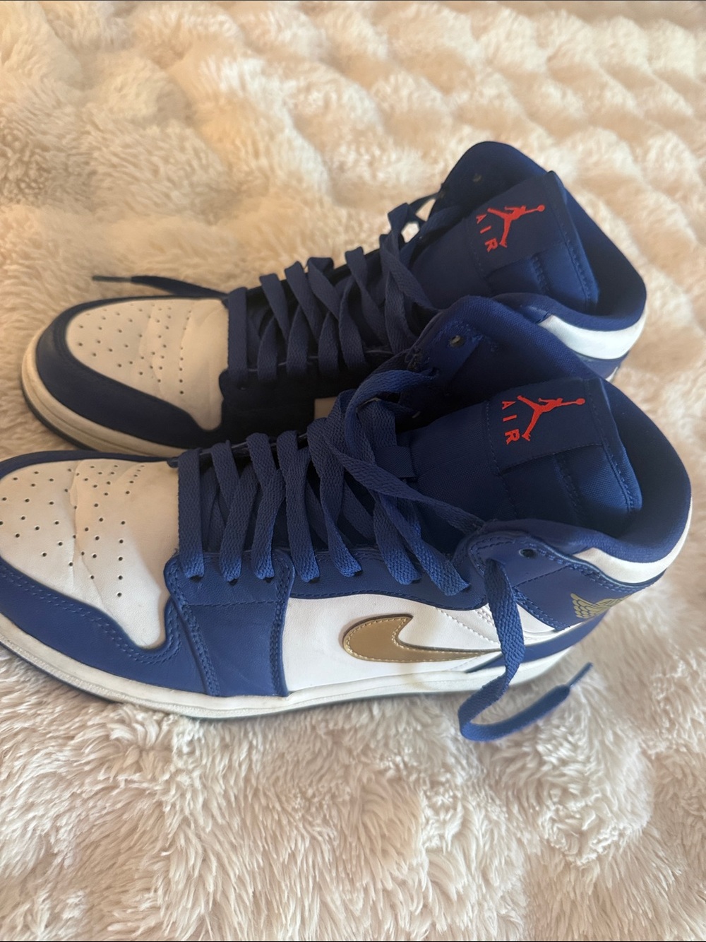 Nike Air Jordan 1 Mid - White, Blue & Gold